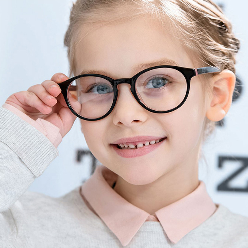 Åttekantet sirkulær nærsynt kontrolllinse