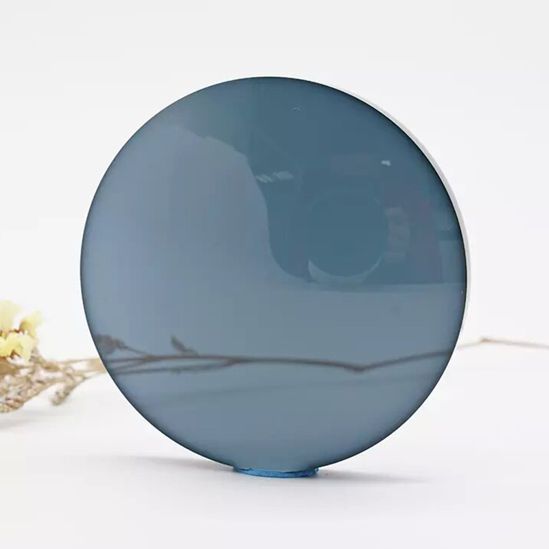 1,60 halvferdig fotokromisk enkeltsynsobjektiv